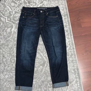 american eagle mom jeans